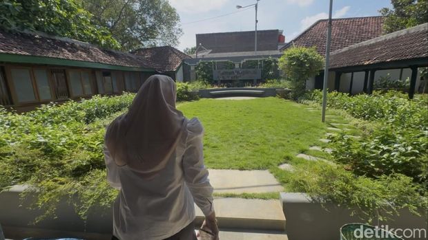 Array,Melihat Taman Cantik yang Pernah Ditulis RA Kartini dalam Surat-suratnya