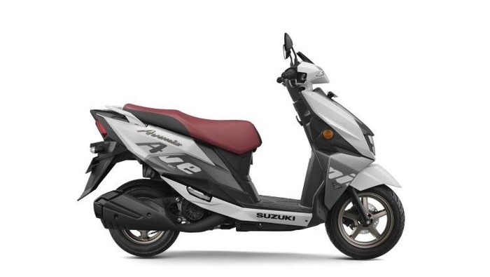 Array,Suzuki Avenis 125 Disegarkan, Pakai 'Baju' Baru
