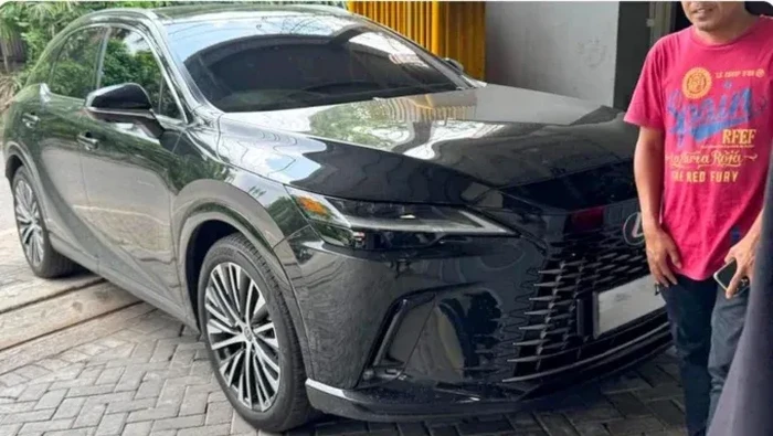 Array,Duh! Lexus RX350 Dibeli Tunai Malah Ditarik Paksa DC, Kok Bisa?