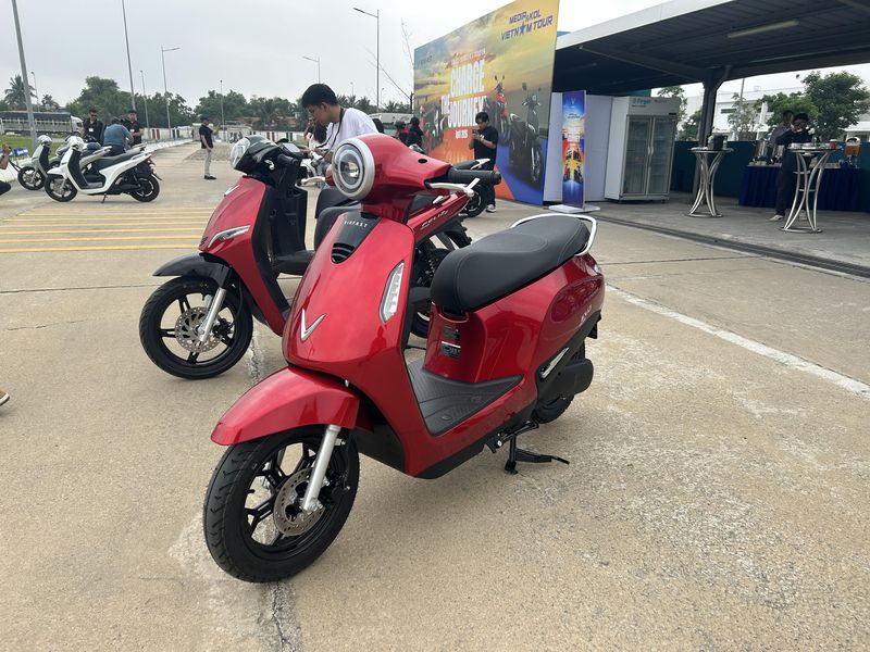 Array,VinFast Boyong 3 Motor Listrik ke RI, Spek Lebih Garang dari versi Vietnam!