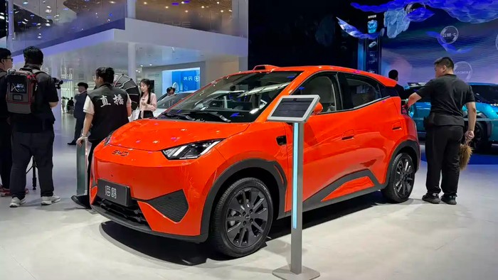 Array,BYD Atto 1 Terbaru Meluncur: Punya Lidar, Jarak Tempuh 505 Km