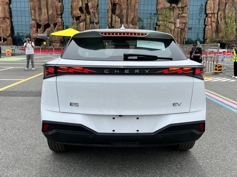 Array,Gantengnya Chery E5 EV Facelift, Siap Dibawa ke Indonesia!