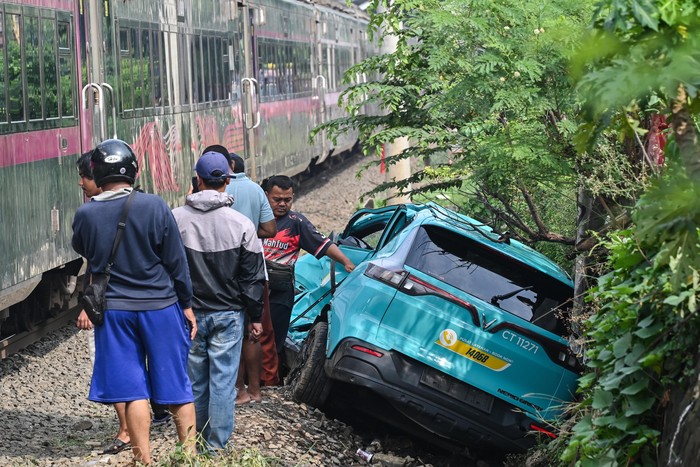 Array,Perlintasan KA Sebidang Harusnya Jadi Prioritas Pengamanan Berlapis