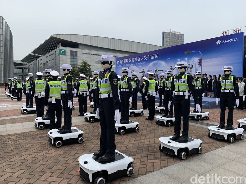 Array,Chery Sambut Masa Depan: Industri Robot Bakal Lebih Besar dari Otomotif