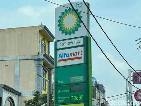 Array,Daftar Harga BBM Pertamina, VIVO, BP 2 Mei 2026, Ada yang Tembus Rp 30 Ribu/Liter