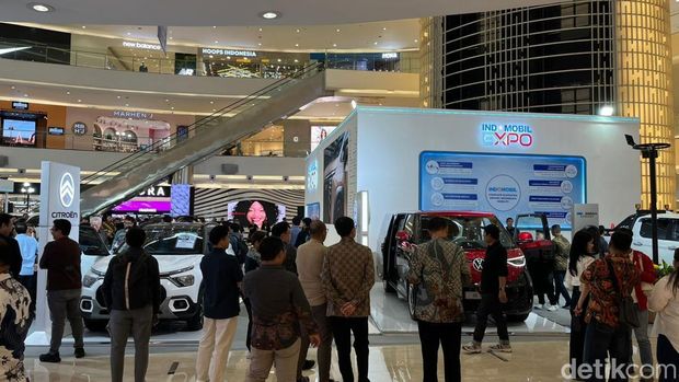 Array,Indomobil Bikin Pameran Mobil Listrik di Senayan, Ini Daftar Pesertanya