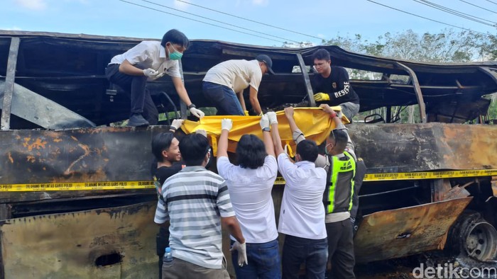 Array,Kecelakaan Transportasi dari Bus sampai Kereta Terulang Terus, Ada yang Salah?