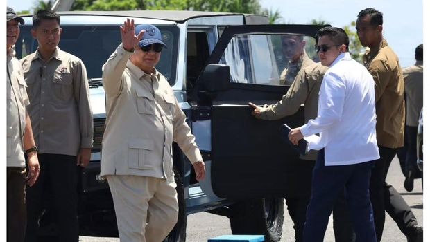 Array,Bukan Maung Putih, Prabowo Naik Mobil Garang Ini di Pulau Terluar RI