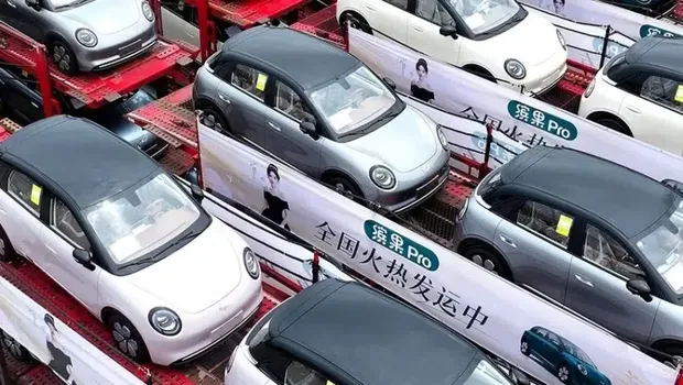 Array,Belum Dijual Resmi, Wuling Binguo Pro Sudah Laku 30 Ribu Unit!