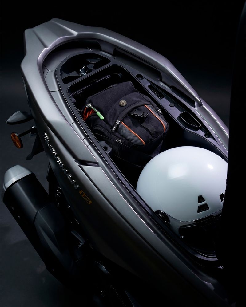 Array,Suzuki Burgman 150 cc Meluncur, Siap Obrak-abrik Pasar Nmax dan PCX