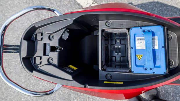 Array,Spesifikasi Motor Listrik VinFast yang Harganya Mepet Honda BeAT