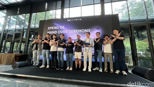 Array,100 Unit Xpeng G6 Mulai Dikirim ke Garasi Konsumen Indonesia