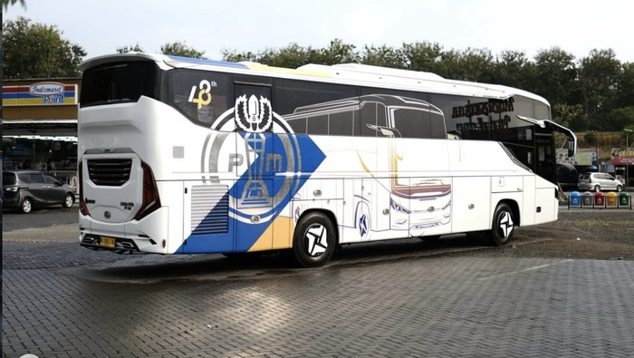 Array,Damri Luncurkan Bus Baru Lintas 3 Negara, Pakai Sasis Hino dan Bodi Rexus