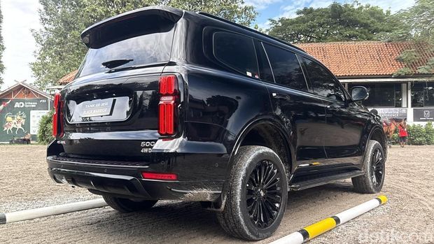 Array,Makin Sangar! GWM Luncurkan Tank 500 Diesel Black Warrior