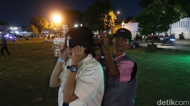Array,Mitos di Alun-alun Kidul, Lewati Pohon Beringin Maka Keinginan Akan Berhasil