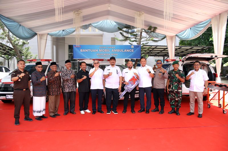 Array,Toyota Sumbang 3 Ambulans untuk Rumah Sakit di Aceh