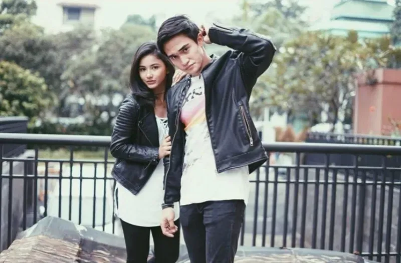 Jaket Parka, Jaket Boomber, Jaket Varsity, Jaket Raincoat, Jaket Kulit, Jaket Sport, Jaket Parasut, Jaket Puffer, Jaket Chore, Jaket Fleece, Jaket Trucker, Jaket Windbreaker, Jaket Coach