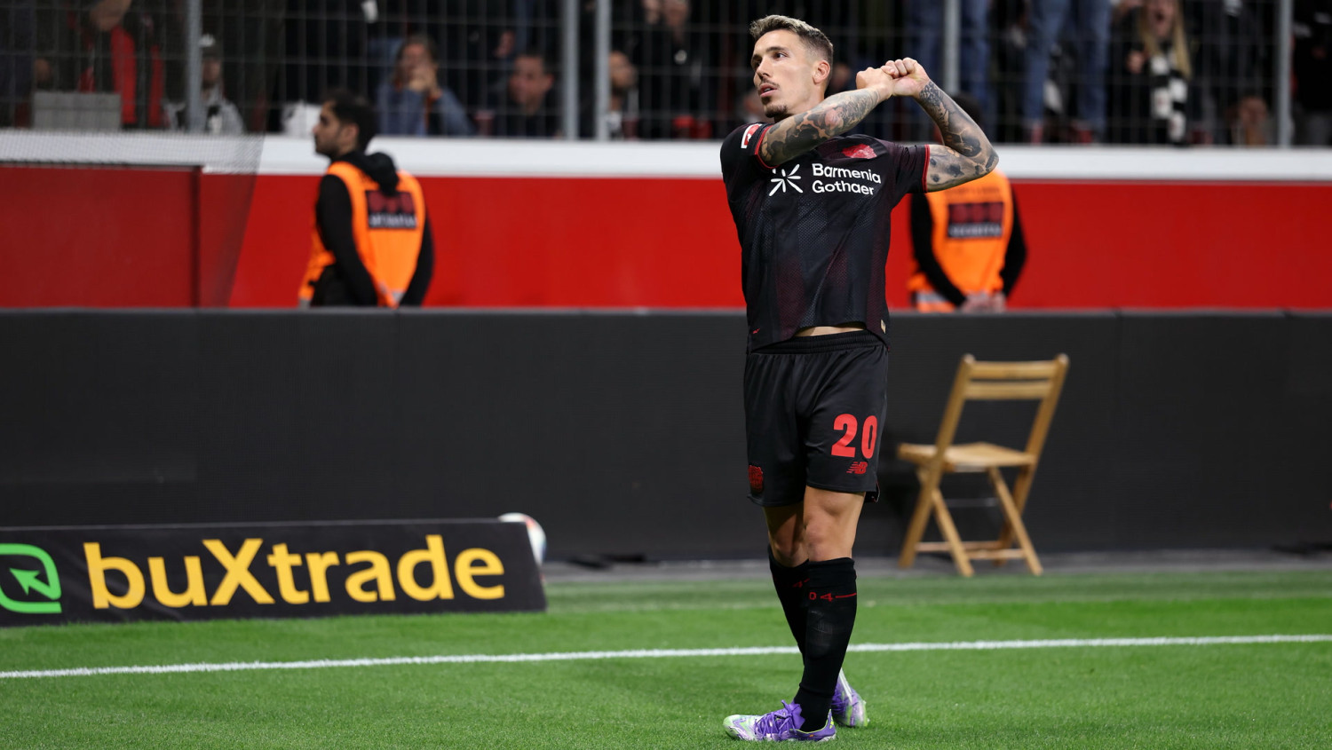 Alejandro Grimaldo puji Lamine Yamal dan Pedri