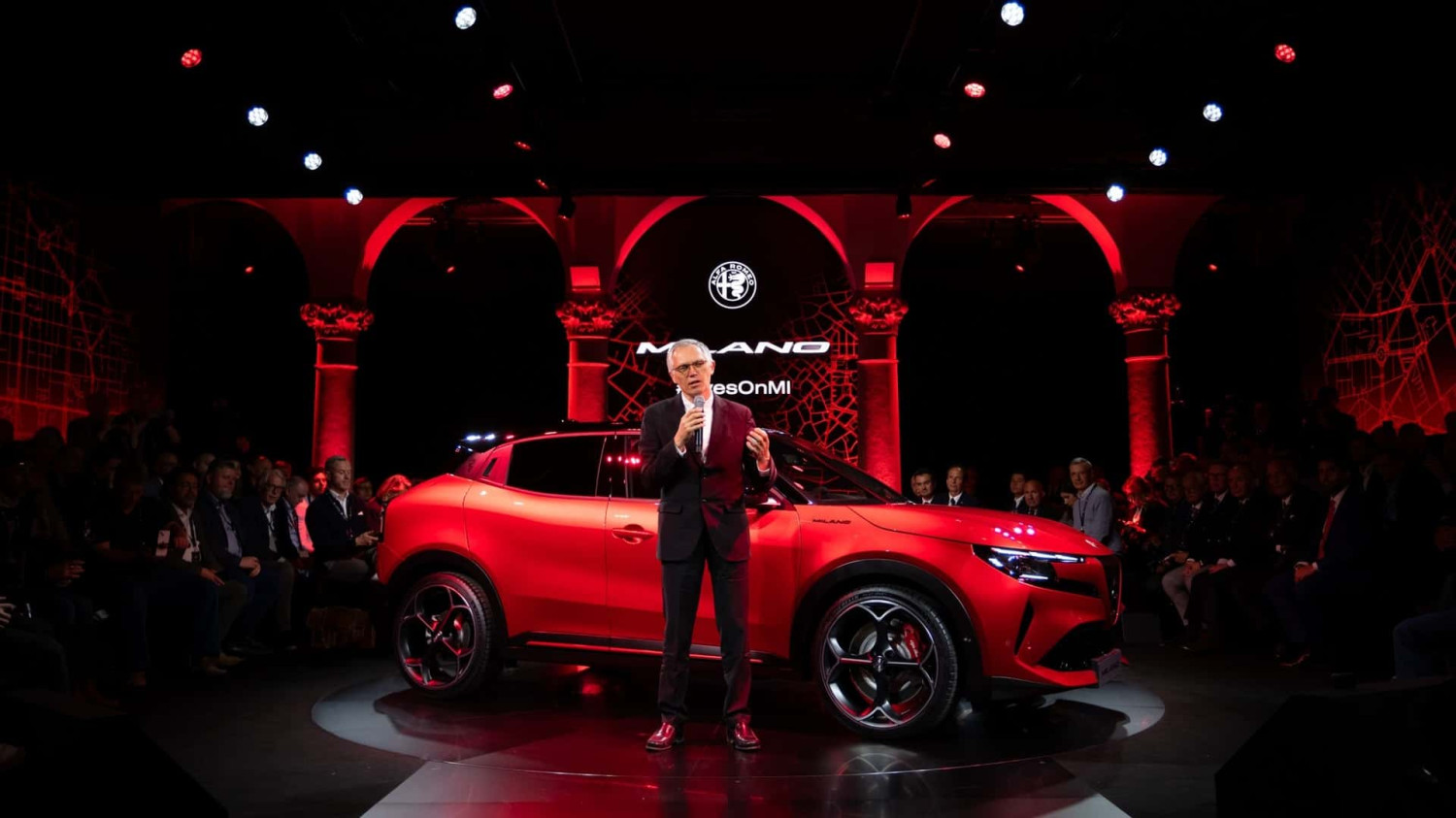 Carlos Tavares dan Alfa Romeo Milano