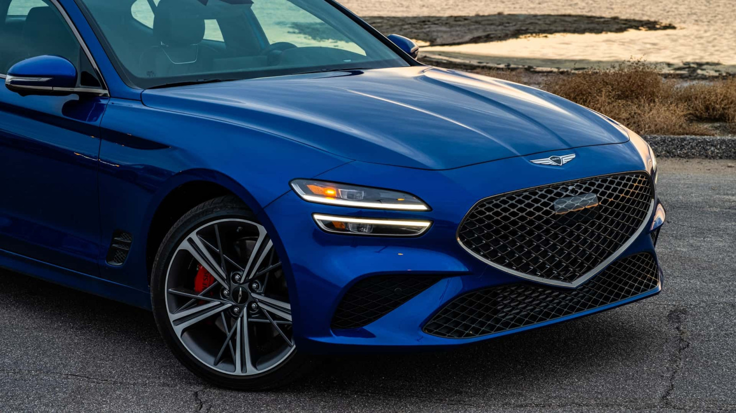 Ulasan First Drive Genesis G70 2024
