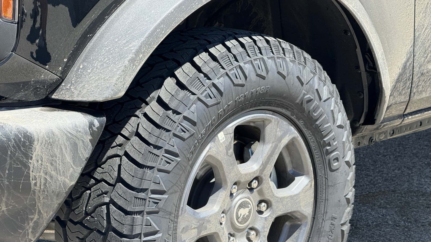 Kumho Road Venture RT