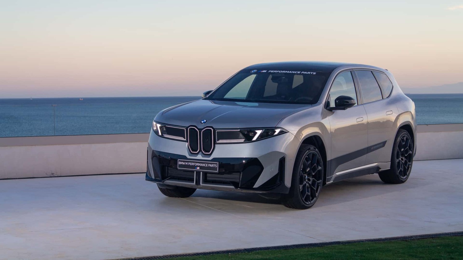 BMW iX3