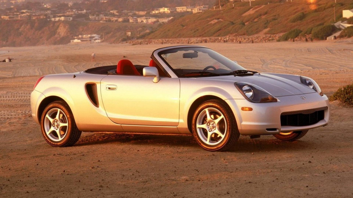 <p>Toyota MR2 Spyder (generasi ketiga)</p>