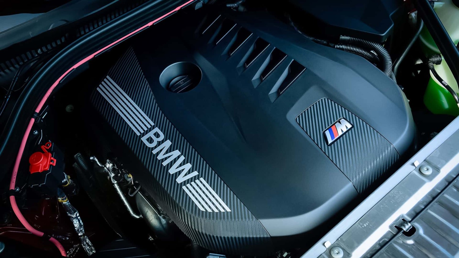 BMW X3 M50 (2024) diuji, Apa Itu Mobil Hybrid?, Apa Itu Plug-In Hybrid (PHEV)?, Apa Itu Mild Hybrid (MHEV)?, Jenis Hybrid Mana yang Paling Cocok untuk Anda?