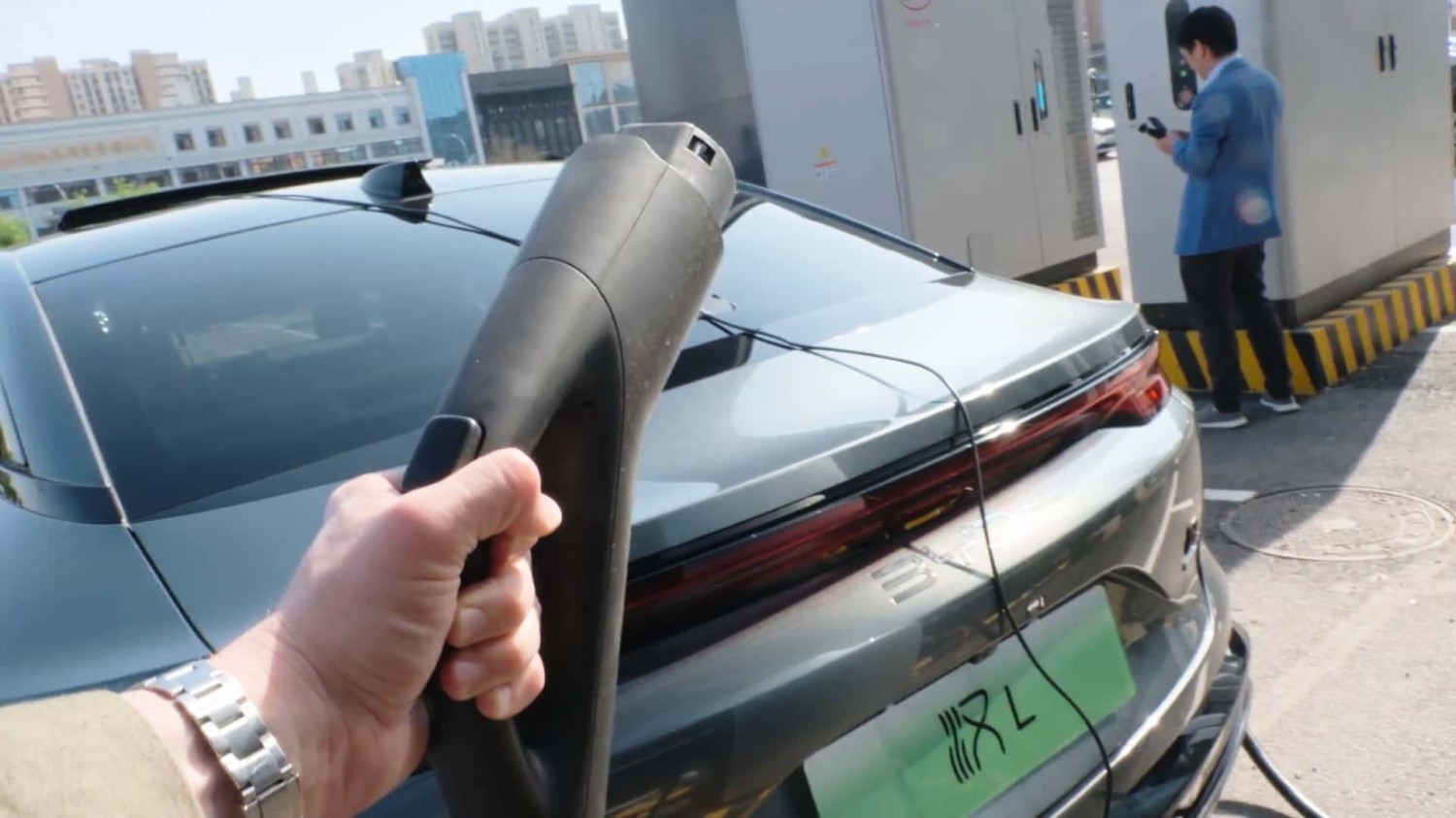 BYD Han L, Tang L and Megawatt Charging