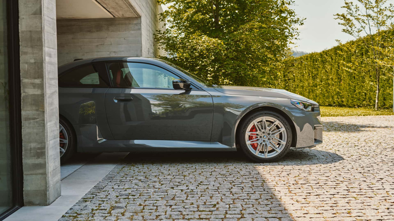 2025 BMW M2