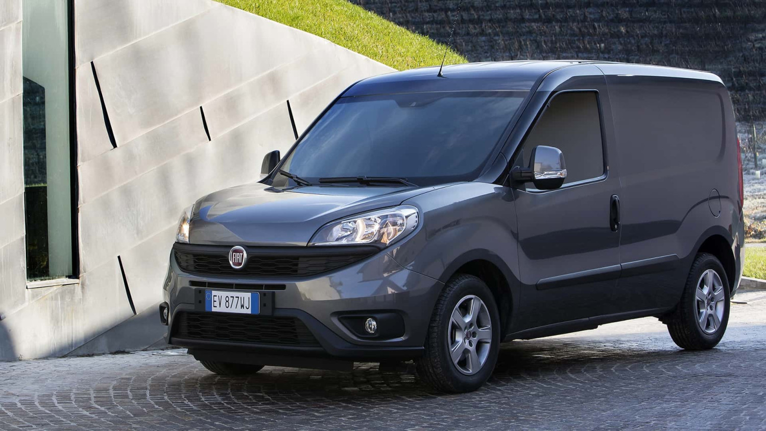 Fiat Professional Doblò II Gen - Restyling, Generasi Pertama (2000-2010), Generasi Kedua (2010-2022), Generasi Ketiga (Mulai Tahun 2022), Galeri: Fiat Doblò