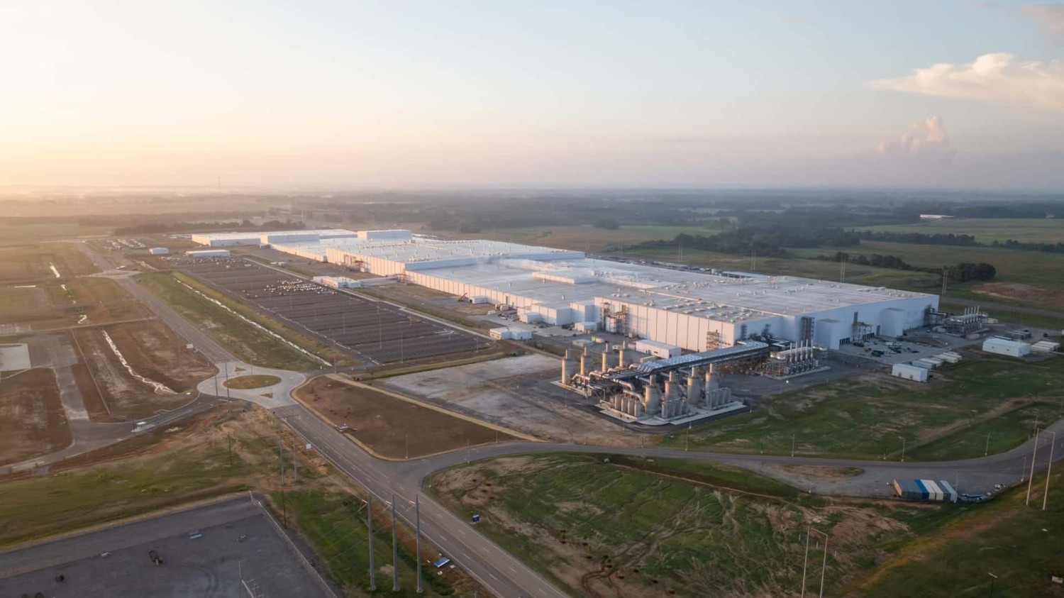 Pabrik Baterai BlueOval SK Tennessee