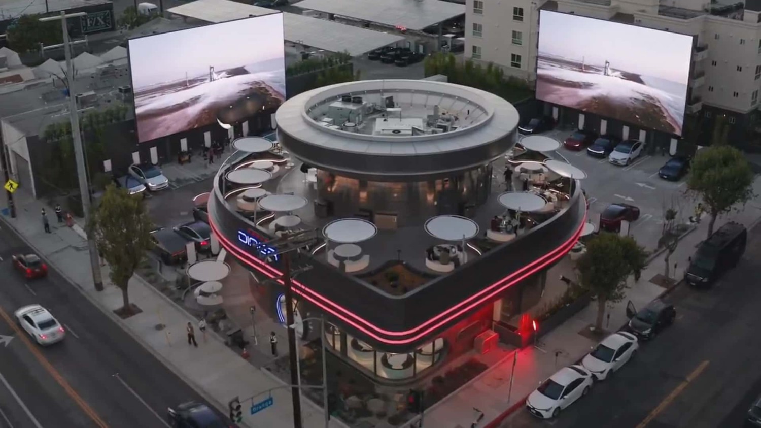 Tesla Diner Pahlawan