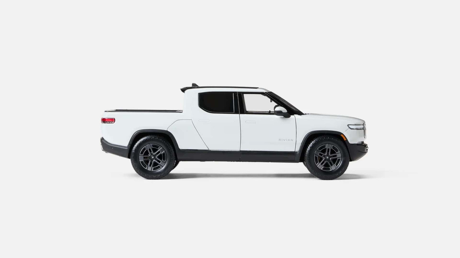 Model Skala Die-Cast Rivian R1T 1:20