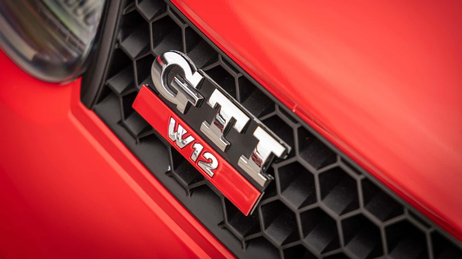 Volkswagen Golf GTI W12-650 in red