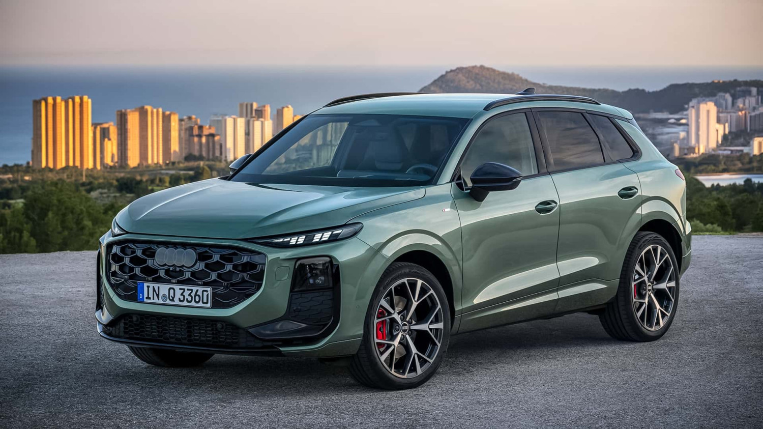 <p>2026 Audi Q3 S Line</p>