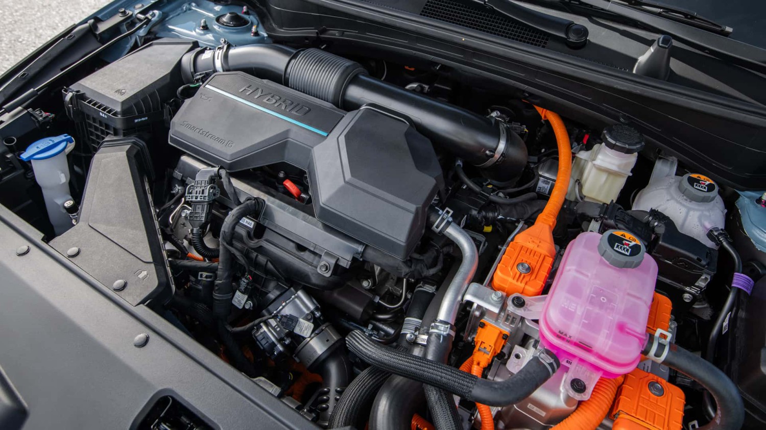 Kia Sportage Hybrid, Apa Itu Mobil Hybrid?, Apa Itu Plug-In Hybrid (PHEV)?, Apa Itu Mild Hybrid (MHEV)?, Jenis Hybrid Mana yang Paling Cocok untuk Anda?