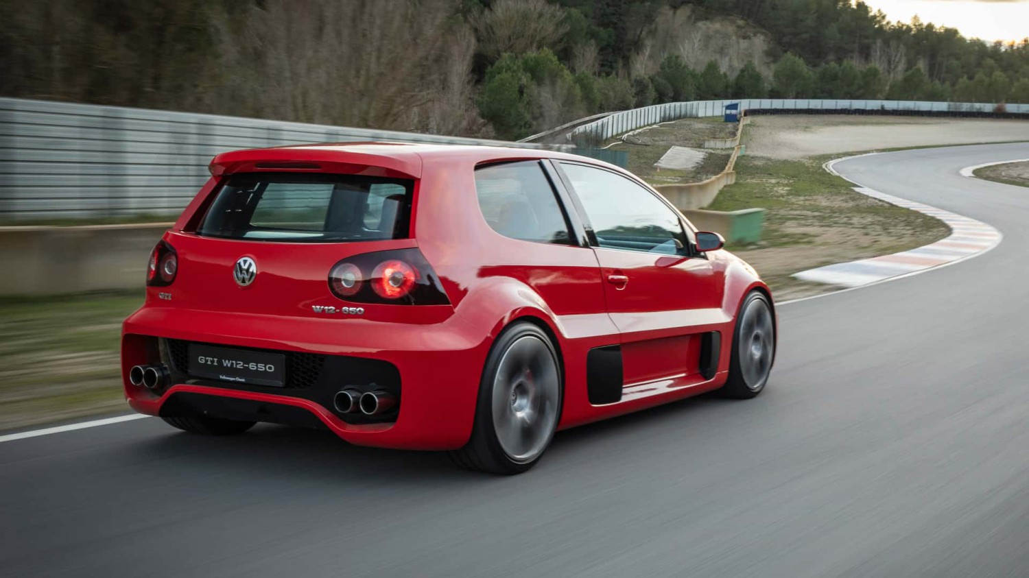 Volkswagen Golf GTI W12-650 in red