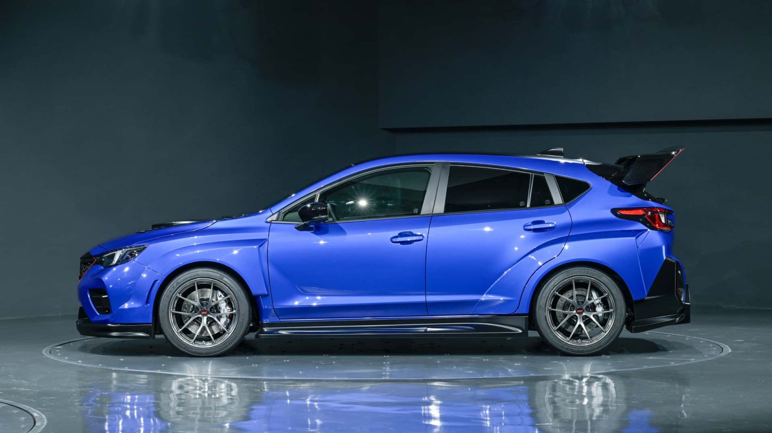Subaru Performance-B STI Concept, Audi Concept C, Bentley EXP15, Buick Electra Orbit, Cadillac Elevated Velocity, Konsep Chevrolet Corvette, Genesis Magma GT, Genesis X Gran Equator, Kawah Hyundai, Lexus LFA, Mazda Vision X-Coupe, Mercedes-AMG GT XX, Mercedes-Benz Vision Iconic, Subaru Performance-B STI