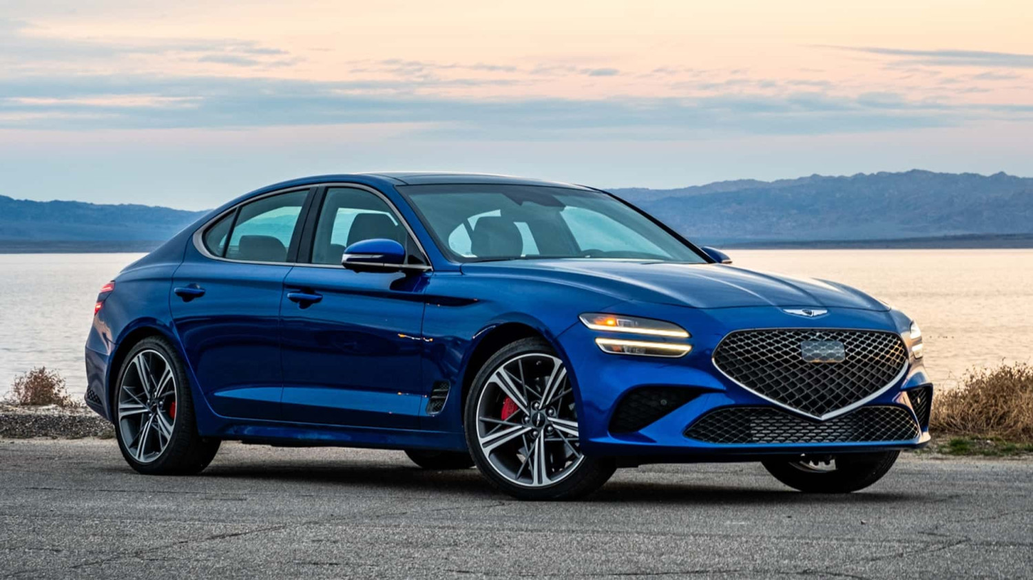 Ulasan First Drive Genesis G70 2024