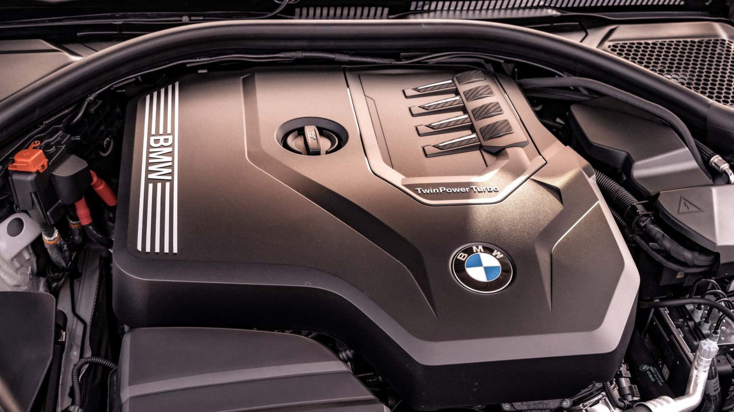 Mesin Empat Silinder BMW B48