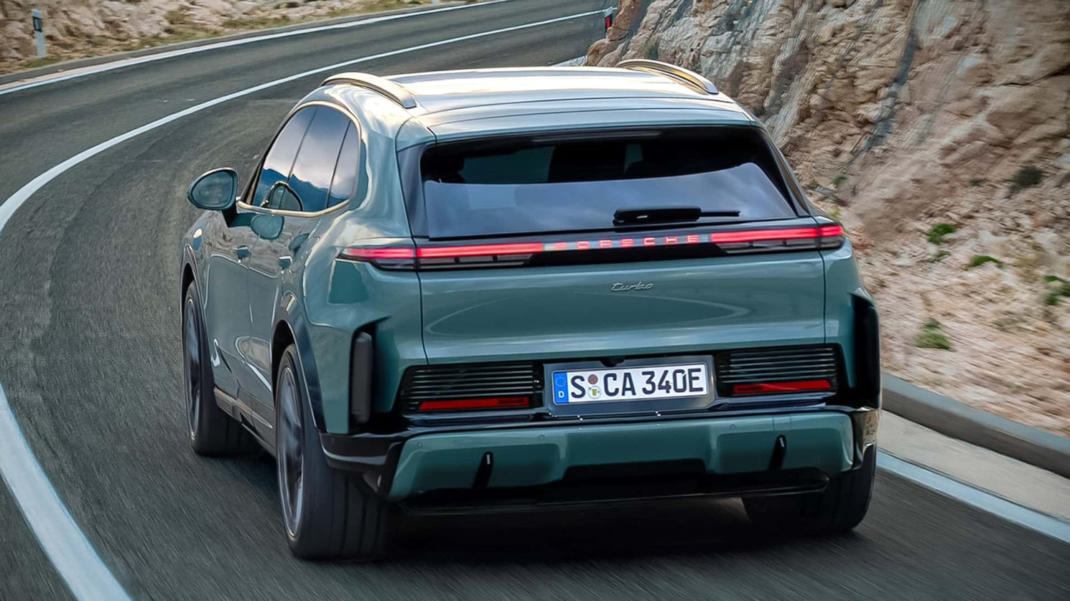 Porsche Cayenne Electric 2026 dan Porsche Cayenne Turbo Electric 2026