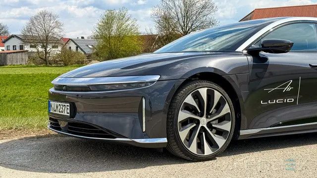 Rekor Dunia, Samsung Bikin Baterai Mobil Listrik dengan Jarak Tempuh Terjauh