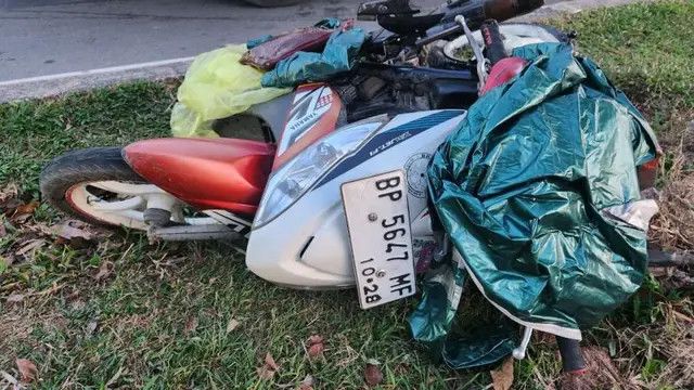 Remaja 19 tahun di Batam Setir Nissan GT-R35, Tabrak Hingga Meninggal