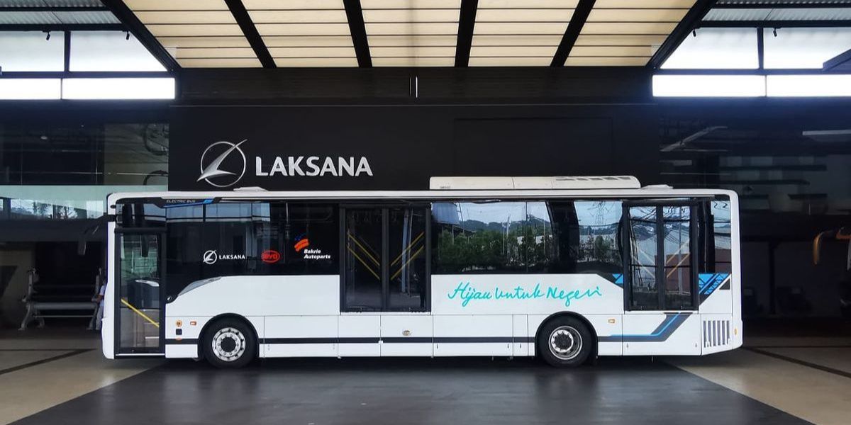 4 Tampilan Bus Laksana City Line yang Jadi Andalan Transportasi Jakarta, City Line Generasi Pertama, City Line Generasi Kedua (Aerobus), City Line Generasi Ketiga, City Line 3 EV (Electric Vehicle)