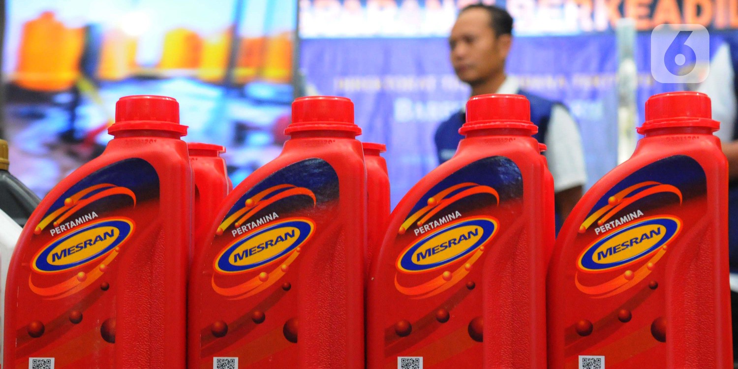 Ciri-Ciri Oli Palsu yang Harus Anda Waspadai, Bahaya Oli Palsu bagi Mesin, Security Code pada Tutup Botol, Keaslian Oli dari Hologram Seal, Teknologi QR Code Sebagai Verifikasi, Ciri QR Code Produk Asli, Batas Scan QR Code Produk, Waspadai Kode Tak Terdaftar, Tips Praktis Mengecek Oli Asli, Mengapa Konsumen Perlu Teliti?