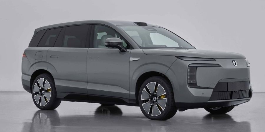 SUV Terbaru Denza N8L, Siap Lawan Alphard Hybrid dan Punya Fitur Drone Aktif