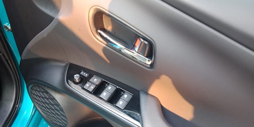 Cara Rawat Door Trim atau Panel Pintu Mobil Agar Awet dan Menarik, Apa Itu Door Trim Mobil dan Mengapa Perlu Dirawat?, Cara Membersihkan Door Trim Mobil Tanpa Merusaknya, Bahaya Sinar Matahari: Musuh Utama Door Trim Mobil, Hindari Kesalahan Fatal: Jauhkan Door Trim dari Bahan Kimia Berbahaya, Produk Perawatan Door Trim Mobil yang Wajib Dimiliki, Kebersihan Interior Mobil Berpengaruh pada Kondisi Door Trim, Kapan Harus ke Bengkel Resmi untuk Merawat Door Trim?, Tips Tambahan Agar Door Trim Mobil Awet dan Selalu Tampak Baru, Door Trim Mobil: Sentuhan Pertama yang Tentukan Kesan Interior