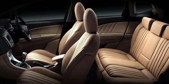 Tips Membuat Interior Mobil Nyaman untuk Perjalanan yang Lebih Menyenangkan, Penataan Kabin yang Ergonomis untuk Kenyamanan Maksimal, Atur Pencahayaan Kabin agar Mata Tidak Mudah Lelah, Pastikan Sistem AC Mobil Berfungsi Optimal, Gunakan Penyaring Udara Kabin untuk Kualitas Udara yang Lebih Sehat, Nikmati Perjalanan dengan Sistem Audio Mobil Berkualitas, Maksimalkan Ruang Kargo agar Interior Tetap Rapi, Cegah Panas Berlebih dengan Penutup Jendela Efektif, Tambahkan Aromaterapi agar Kabin Lebih Rileks dan Menyenangkan, Lakukan Perawatan Rutin Sistem Audio dan Hiburan, Pastikan Kompatibilitas Aksesori Interior dengan Mobil Anda, Rutin Membersihkan Interior Mobil untuk Menjaga Kenyamanan