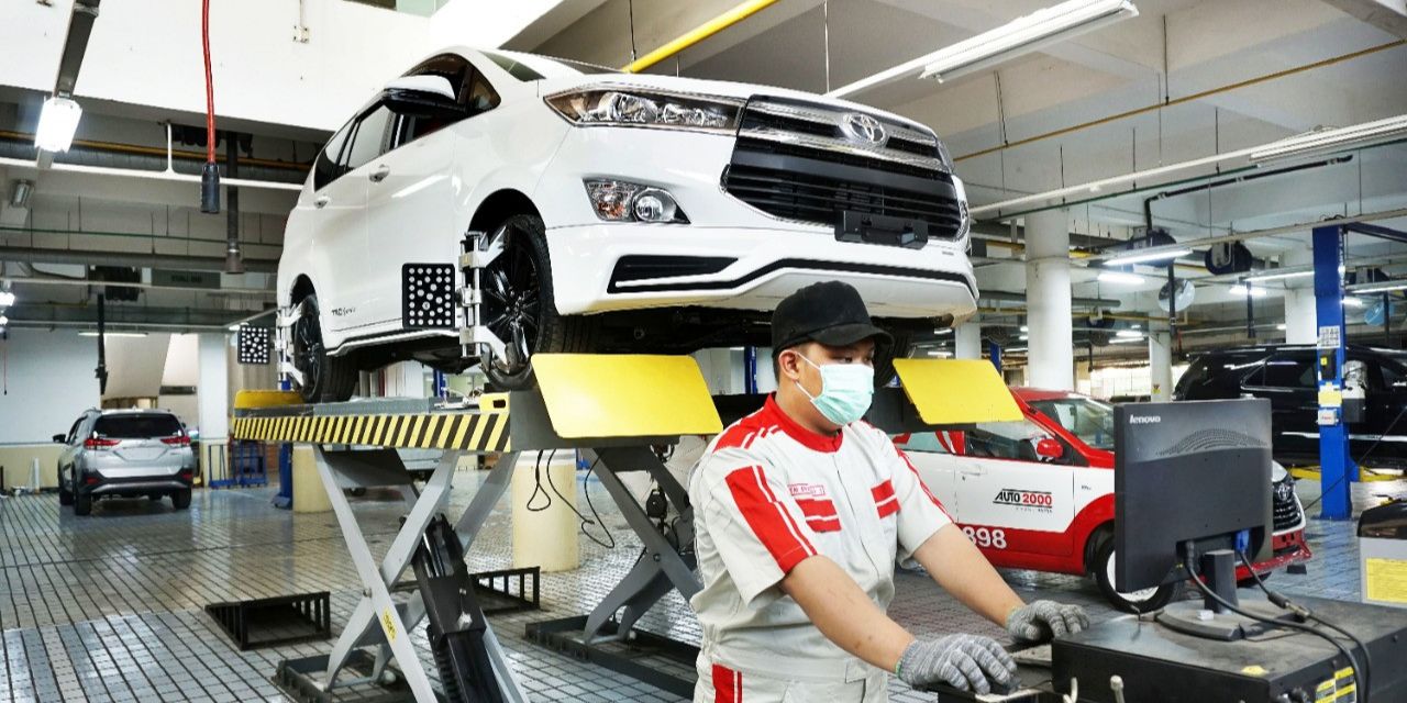 Ketahui Cara Membersihkan Filter Bensin Mobil untuk Performa Optimal, Apa Itu Filter Bensin Mobil dan Fungsinya?, Kapan Waktu yang Tepat Mengganti Filter Bensin Mobil?, Dampak Filter Bensin yang Bermasalah pada Mobil, Langkah-Langkah Membersihkan Filter Bensin Mobil, Tips Perawatan Filter Bensin agar Lebih Awet